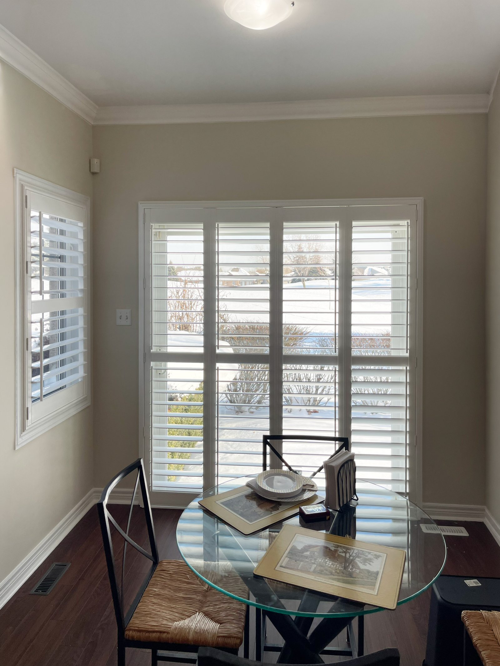 California plantation shutters in an Etobicoke breakfast nook